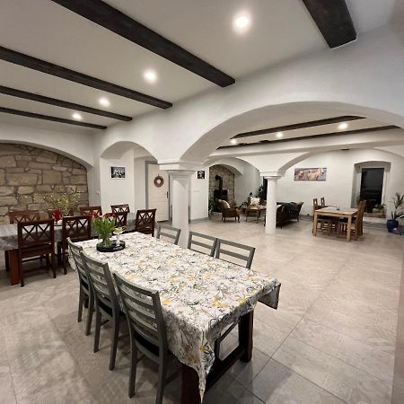 Lawendowa Stajnia Bed & Breakfast Lwowek Slaski Bagian luar foto