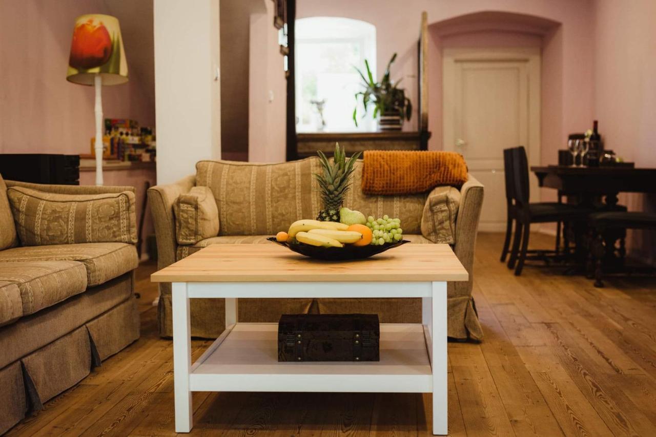 Lawendowa Stajnia Bed & Breakfast Lwowek Slaski Bagian luar foto