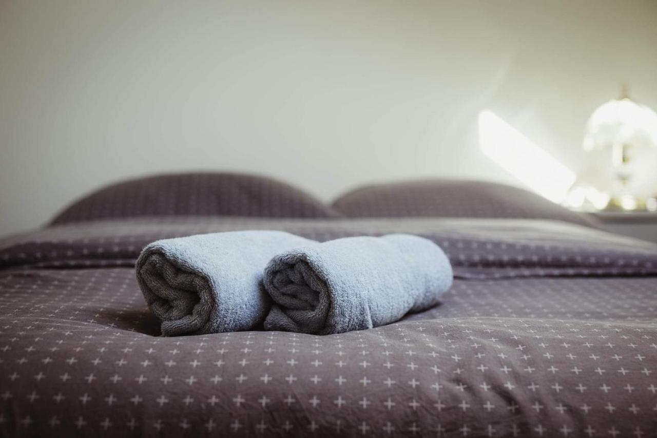 Lawendowa Stajnia Bed & Breakfast Lwowek Slaski Bagian luar foto