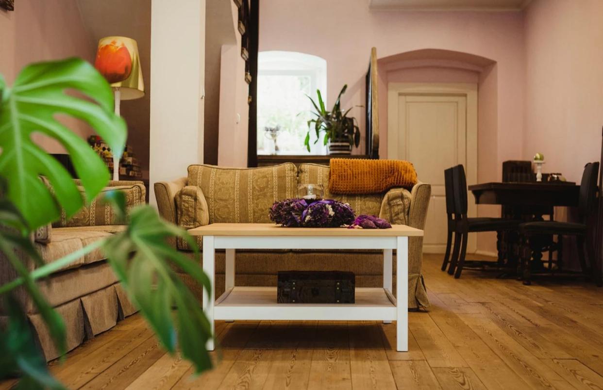 Lawendowa Stajnia Bed & Breakfast Lwowek Slaski Bagian luar foto
